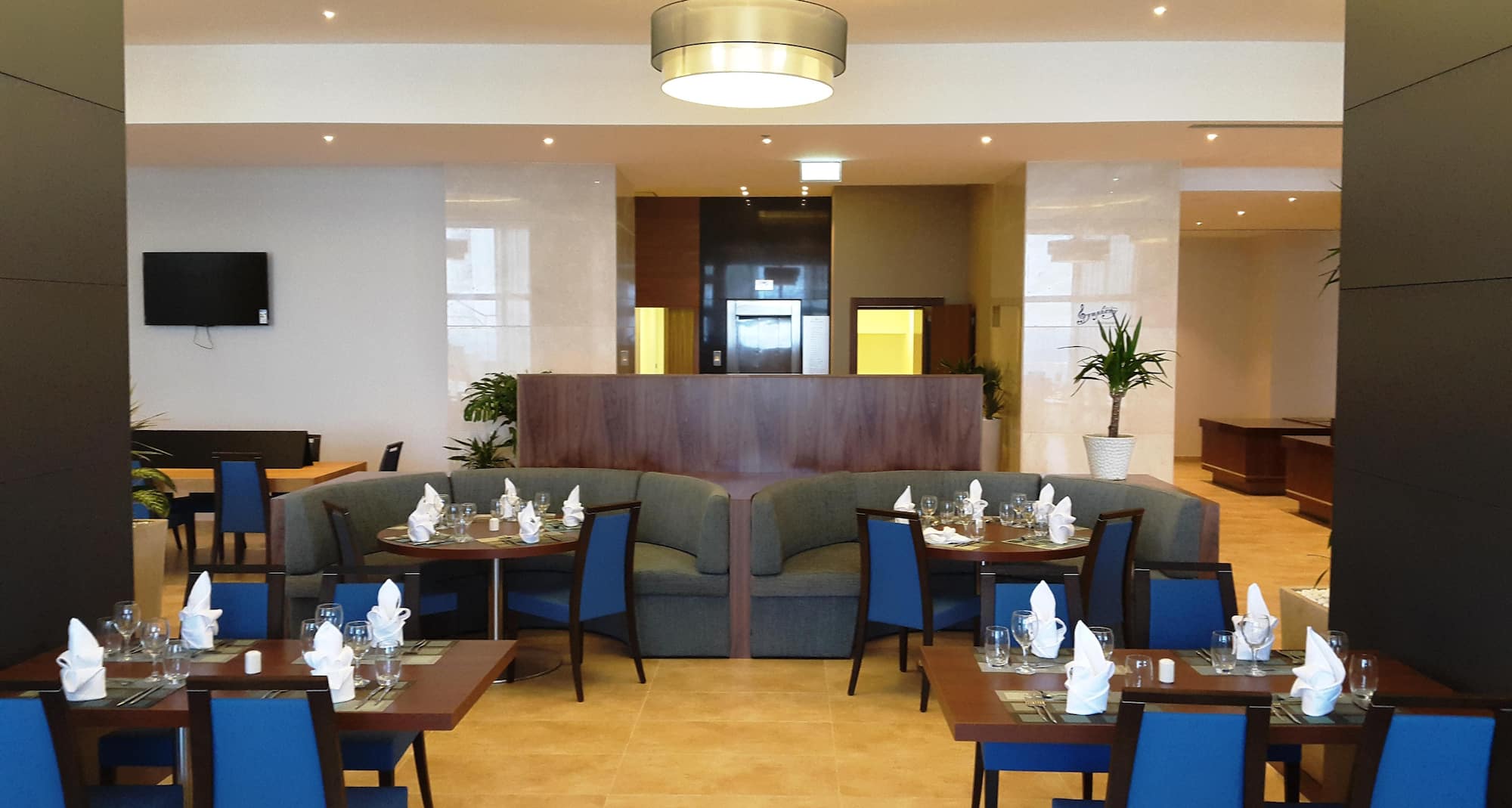 Royal Tulip Skikda - Royal Tulip Skikda Hotel Restaurant