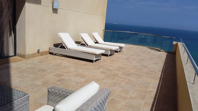 Royal Tulip Skikda - Royal Tulip Skikda Hotel Ambassador Suite