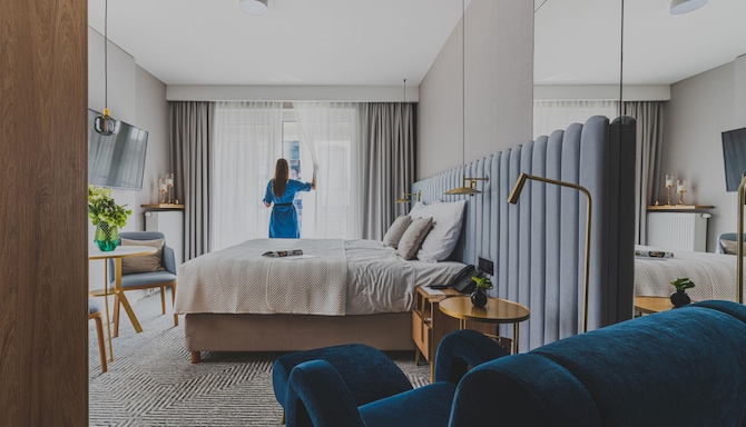 ROYAL TULIP WARSAW APARTMENTS - ICE standard