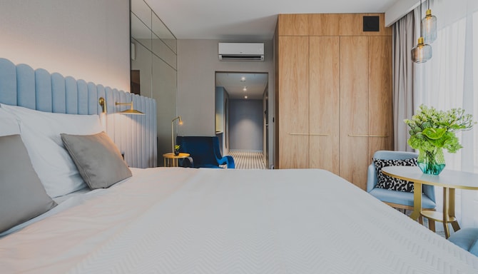 ROYAL TULIP WARSAW APARTMENTS - ICE standard
