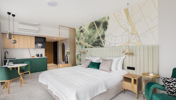 ROYAL TULIP WARSAW APARTMENTS - Junior Room aneks kuchenny