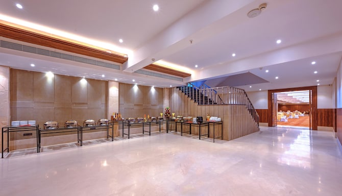 Royale Ballroom