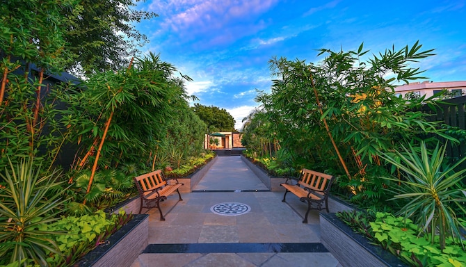 ROYALE SAROVAR PORTICO AGRA - Passage