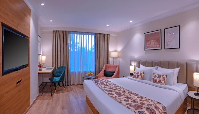 ROYALE SAROVAR PORTICO AGRA - Deluxe King