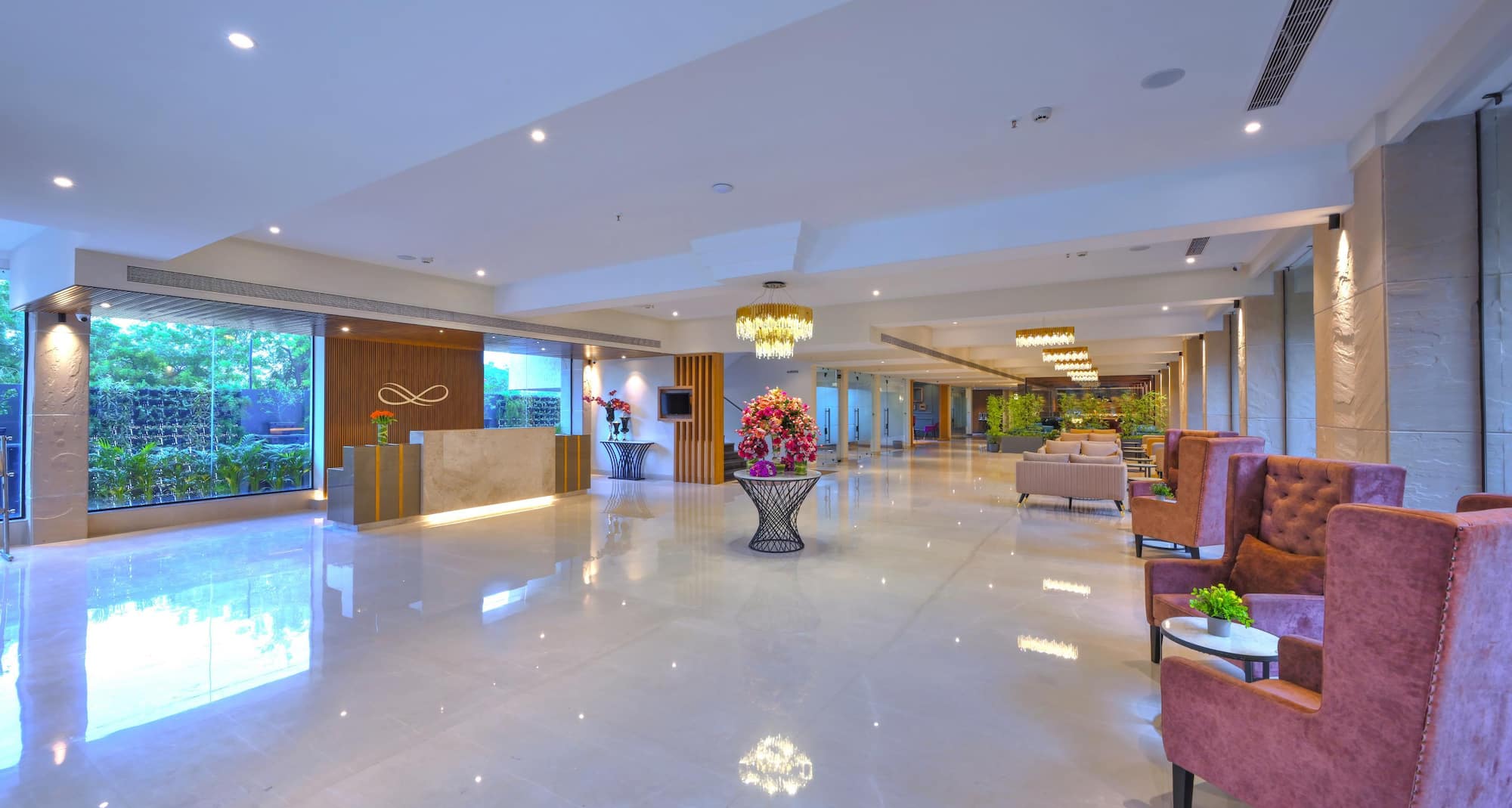 ROYALE SAROVAR PORTICO AGRA - Lobby