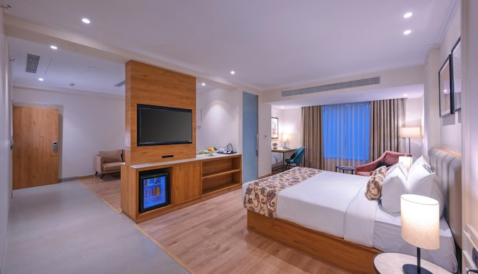 ROYALE SAROVAR PORTICO AGRA - Suite