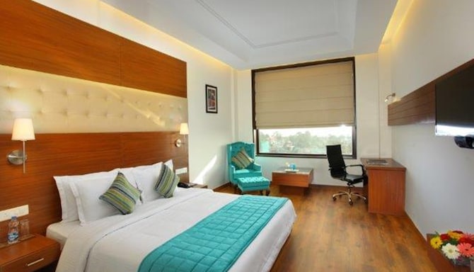 RS Sarovar Portico Palampur - Superior Room