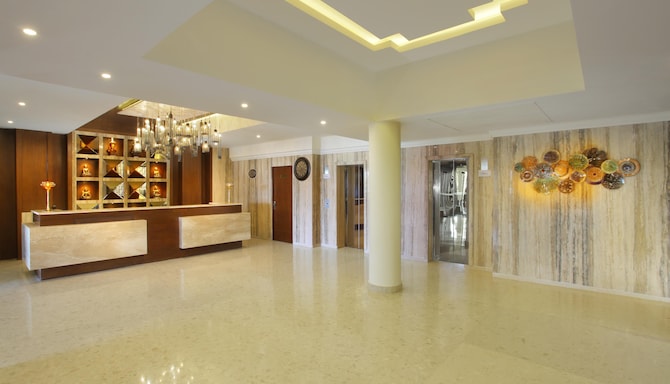 RS Sarovar Portico Palampur - Reception