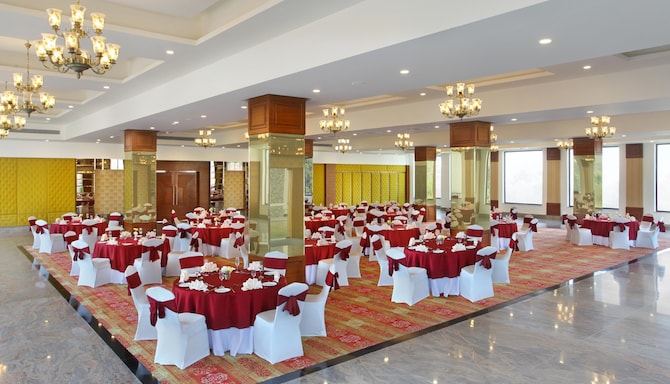 RS Sarovar Portico Palampur - Hall