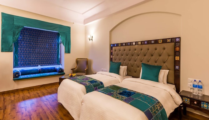 Saira Fort Sarovar Portico, Jaisalmer - Room
