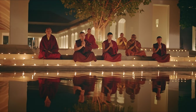 Sarovar Brand - Evening Meditation Chanting Session