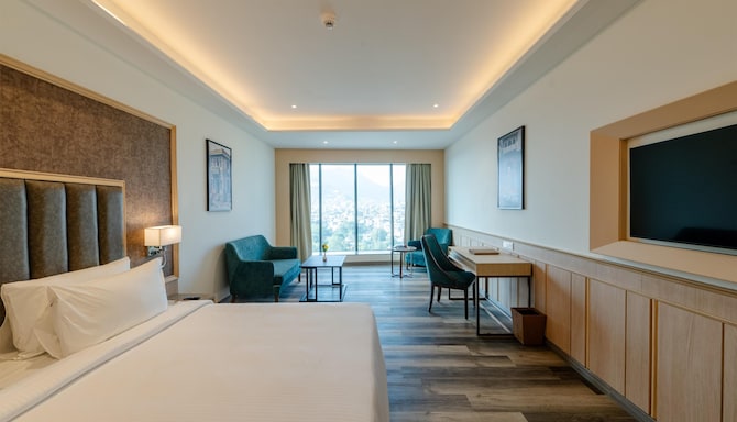 SAROVAR PORTICO AJMER - Premium Room