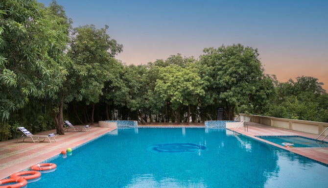 Sarovar Portico Gir - Pool A