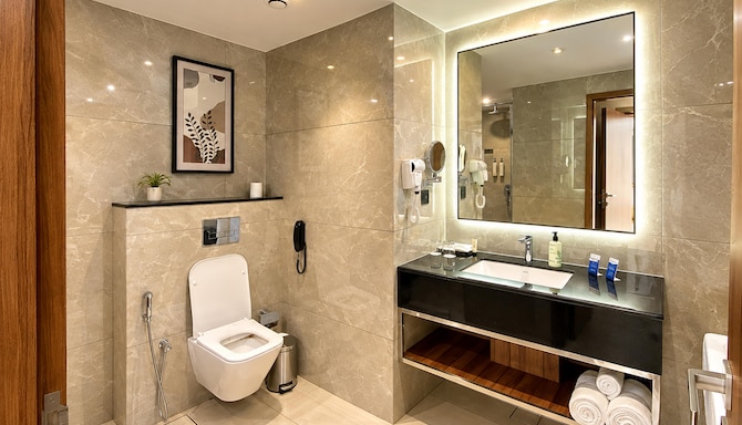 Sarovar Portico Gir - Exe Suite
