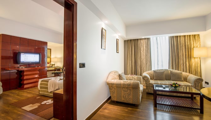 Sarovar Portico Jaipur - Suite Room View