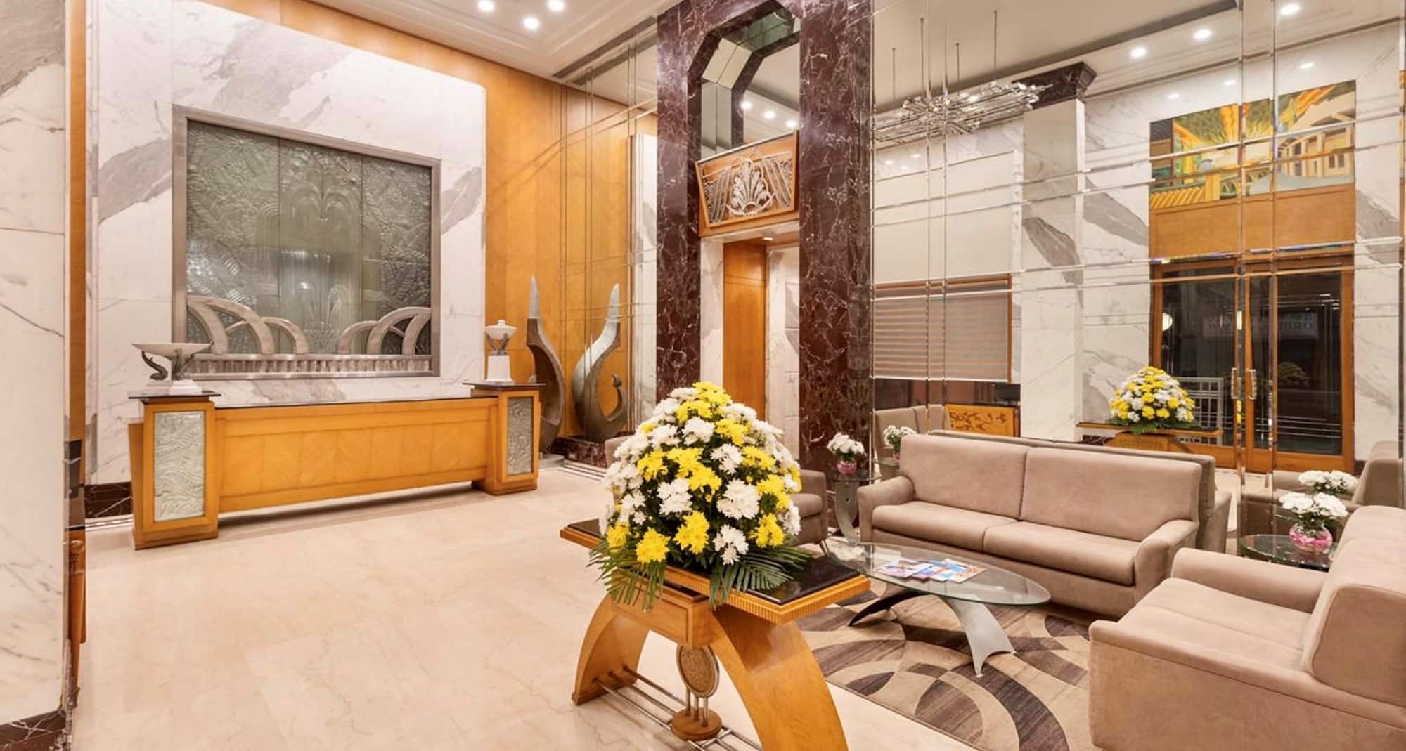 Sarovar Portico Kalupur Ahmedabad - Reception