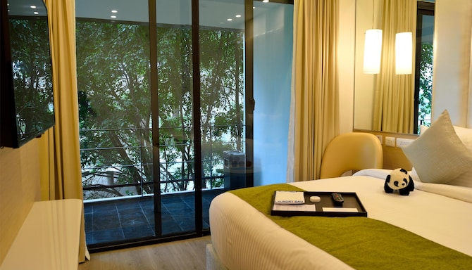 Sarovar Portico Outer Ring Road Bengaluru - Guest room