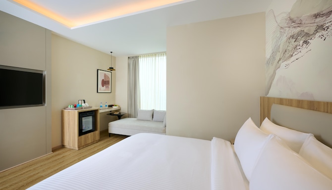 SAROVAR PORTICO PATHANKOT - Exe Room