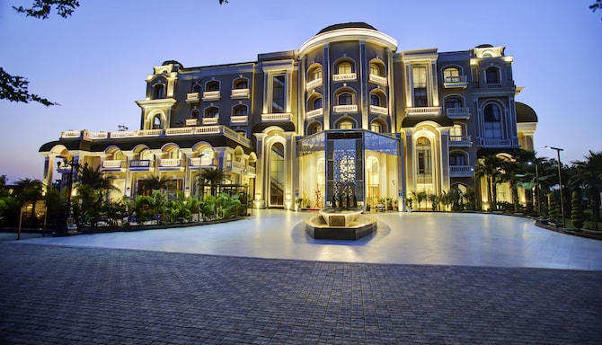 Sarovar Portico Saharanpur - Vue extérieure