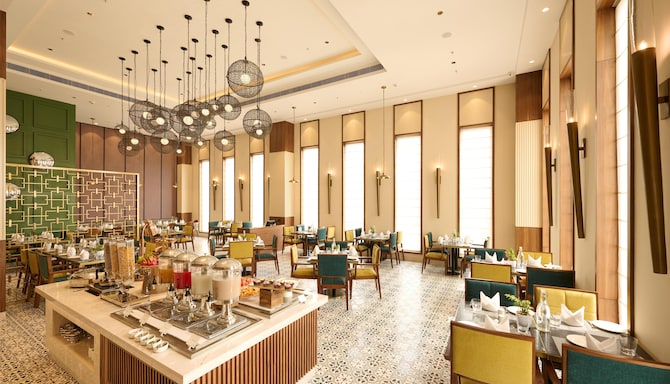 Sarovar Portico Sector 85 Gurgaon - RESTAURANT