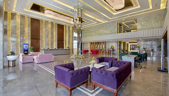 Sarovar Portico Sonipat - Lobby