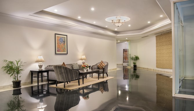 Sarovar Portico Surajkund Faridabad - Vue du lobby