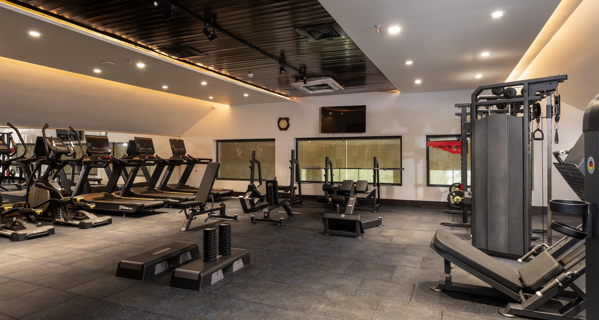 Mountnoor Sarovar Premiere Pahalgam - Gym