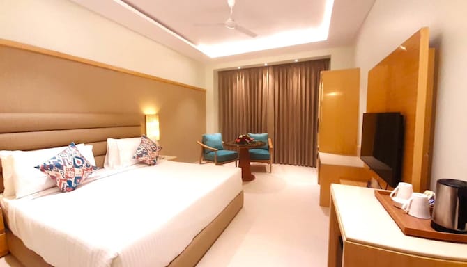 SHYAMA SAROVAR PORTICO - Deluxe room king size