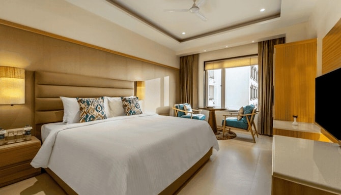 Shyama Sarovar Portico Orai - DELUXE ROOM Shyama Sarovar Portico Orai