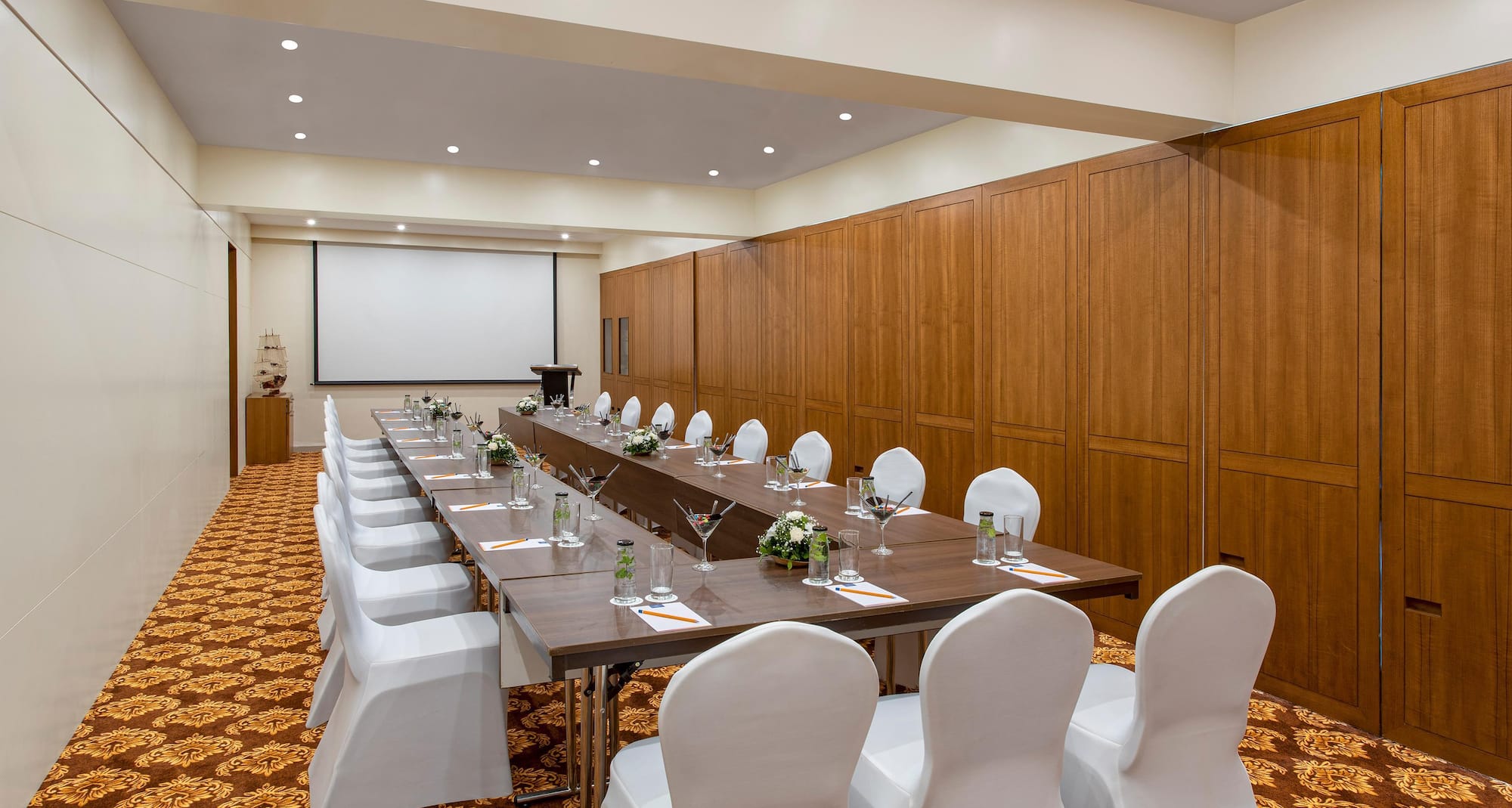 Sobit Sarovar Portico Goa - Meeting Room