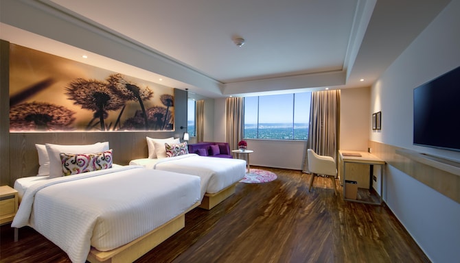 The Gaur Sarovar Portico Noida - Premium Twin Bed Room