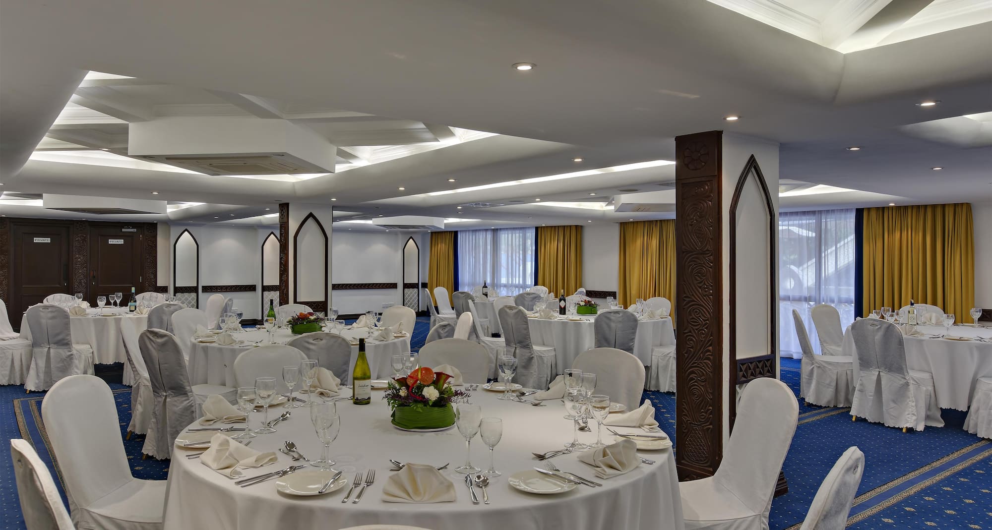 The Heron By Sarovar Portico India - Conference