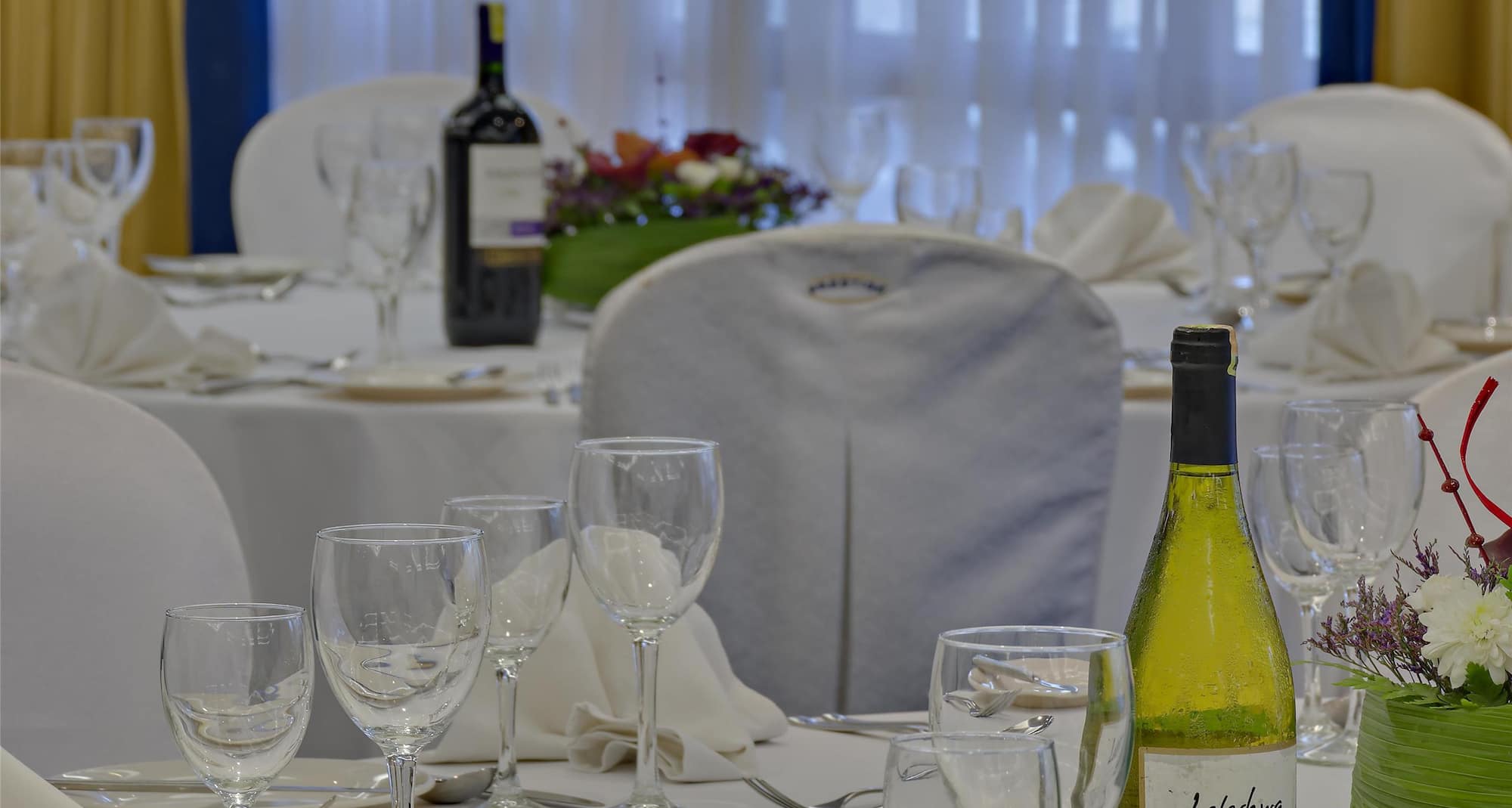 The Heron By Sarovar Portico India - Conference