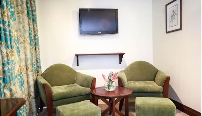 The Heron By Sarovar Portico India - Jr Suite
