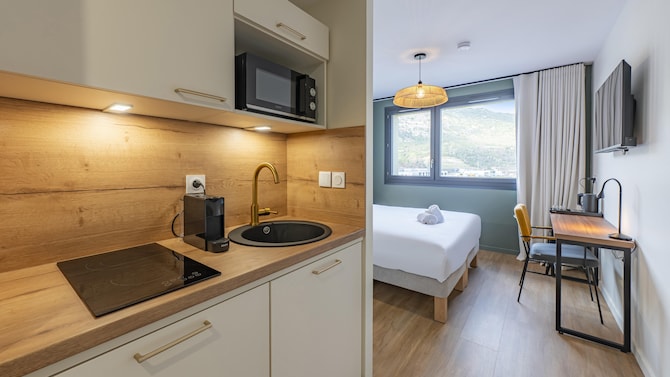 TULIP Hotels & Residences - Guilherand Granges - TULIP Hotels & Residences - Valence Sud - Double Room - Kitchenette