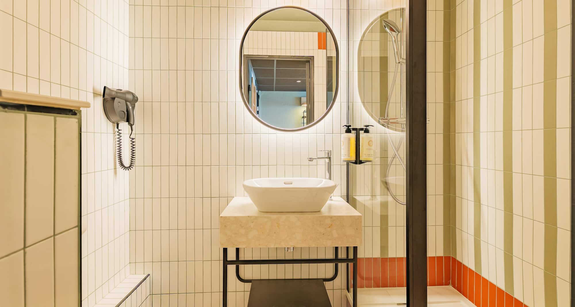 TULIP Hotels & Residences – Marne-la-Vallee Torcy - Salle de bain de la chambre