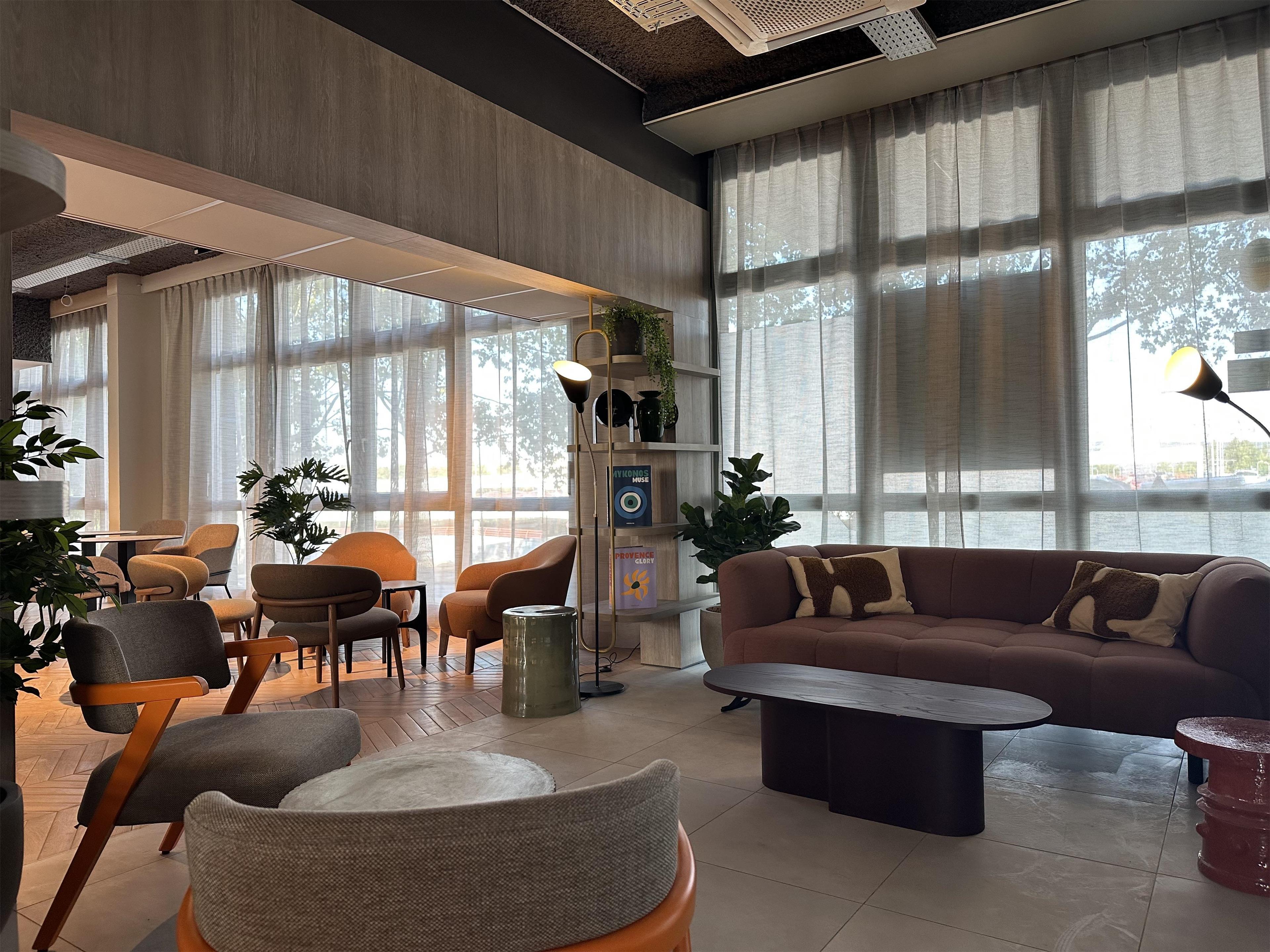 TULIP Hotels and Residences – Marne-la-Vallee Torcy - lobby