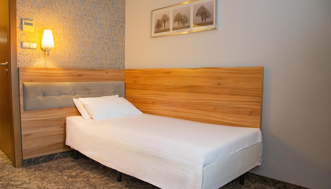 Tulip Hotels – Wroclaw Patio - DSC
