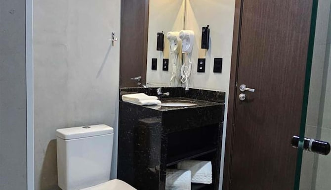 Tulip Inn Bauru - bath