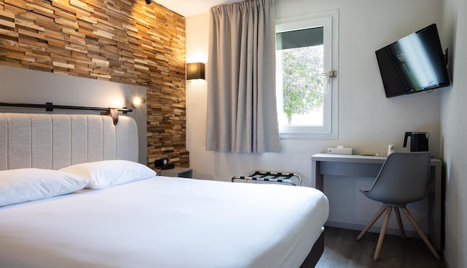 TULIP INN BEAUNE - HotelTulipInn Leschambres Septembre LionelDUPOUY Photographie