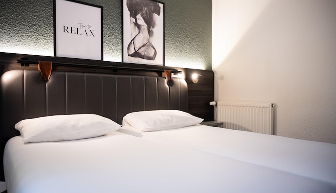 TULIP INN BEAUNE - HotelTulipInn Leschambres Septembre LionelDUPOUY Photographie