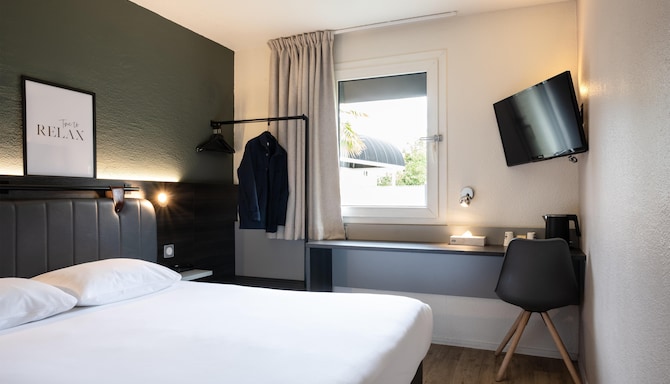 TULIP INN BEAUNE - HotelTulipInn Leschambres Septembre LionelDUPOUY Photographie