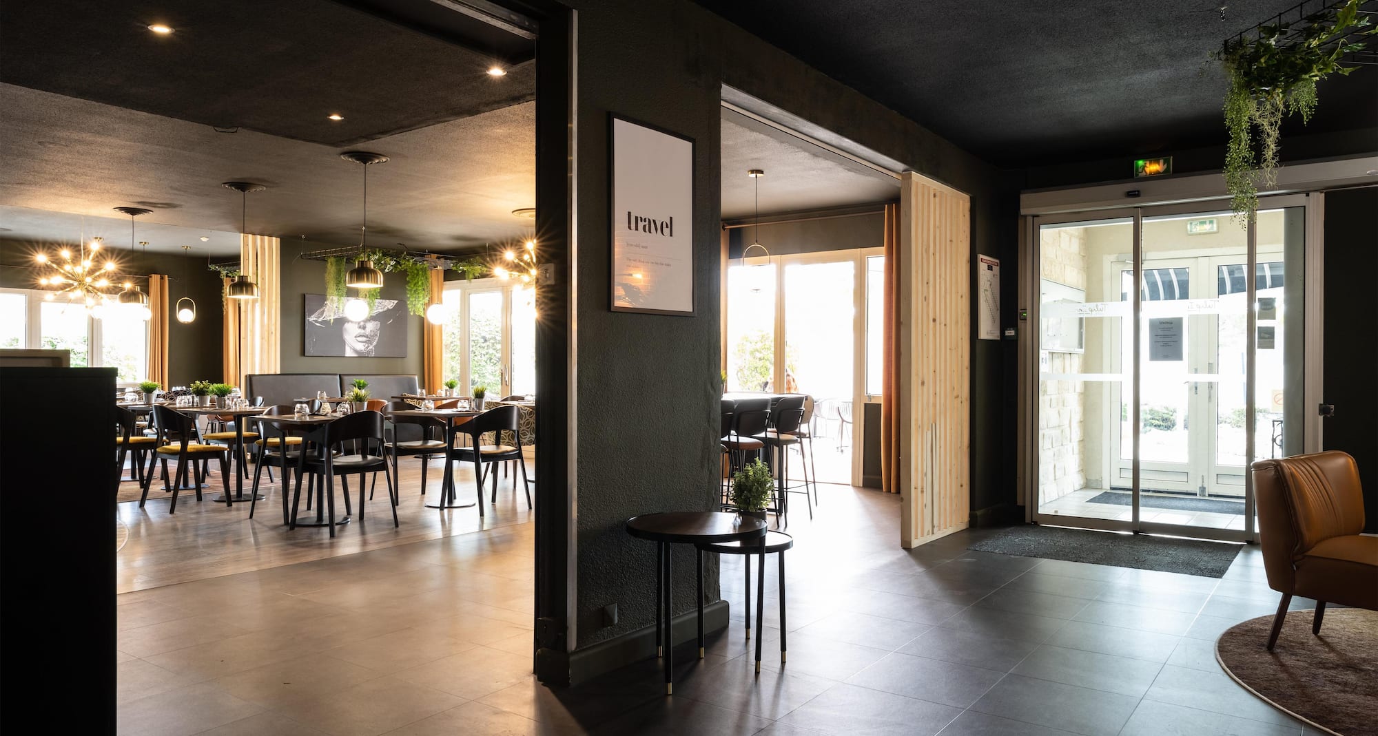 TULIP INN BEAUNE - HotelTulipInn Restaurantreceptionsalonpetitdejeuner Septembre LionelDUPOUY Photographie
