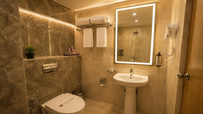 Tulip Inn Bengaluru Hoodi - Washrooms