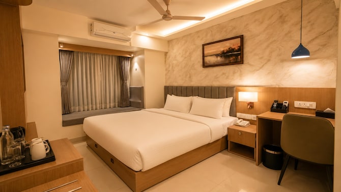 Tulip Inn Bengaluru Hoodi - Standard King Room