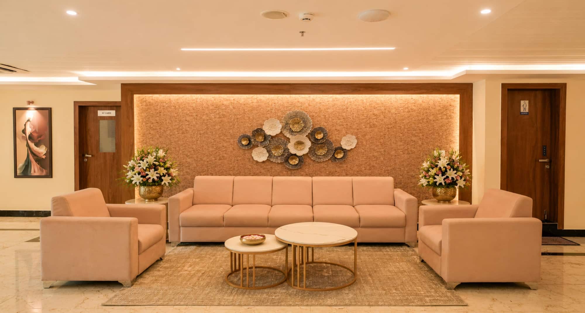 Tulip Inn Bengaluru Hoodi - Lobby