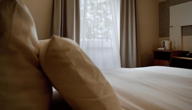 TULIP INN FRANKFURT AIRPORT - Tulip Inn Frankfurt Airport Guest Room