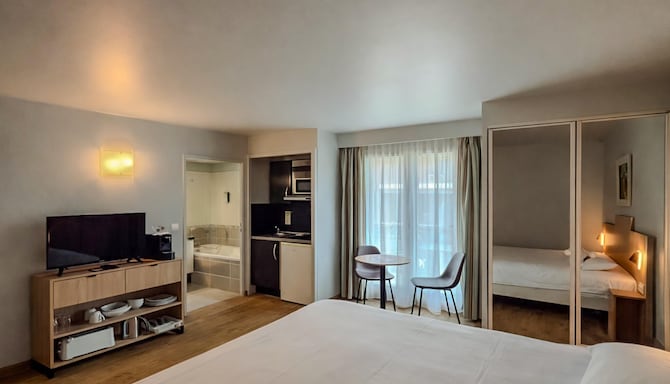 TULIP INN HONFLEUR RESIDENCE - tulipinn honfleur hotel spa et residence