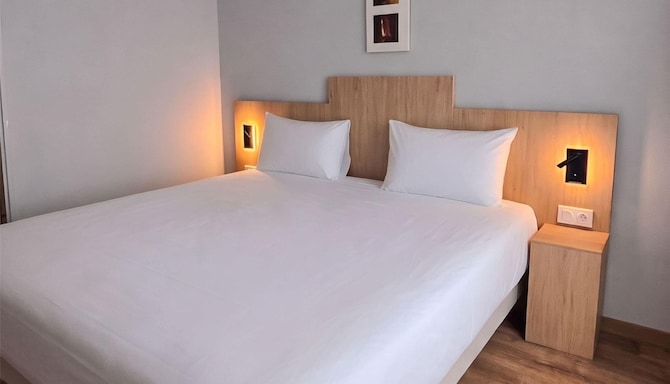 TULIP INN HONFLEUR RESIDENCE