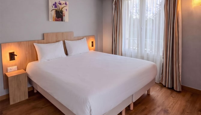 TULIP INN HONFLEUR RESIDENCE